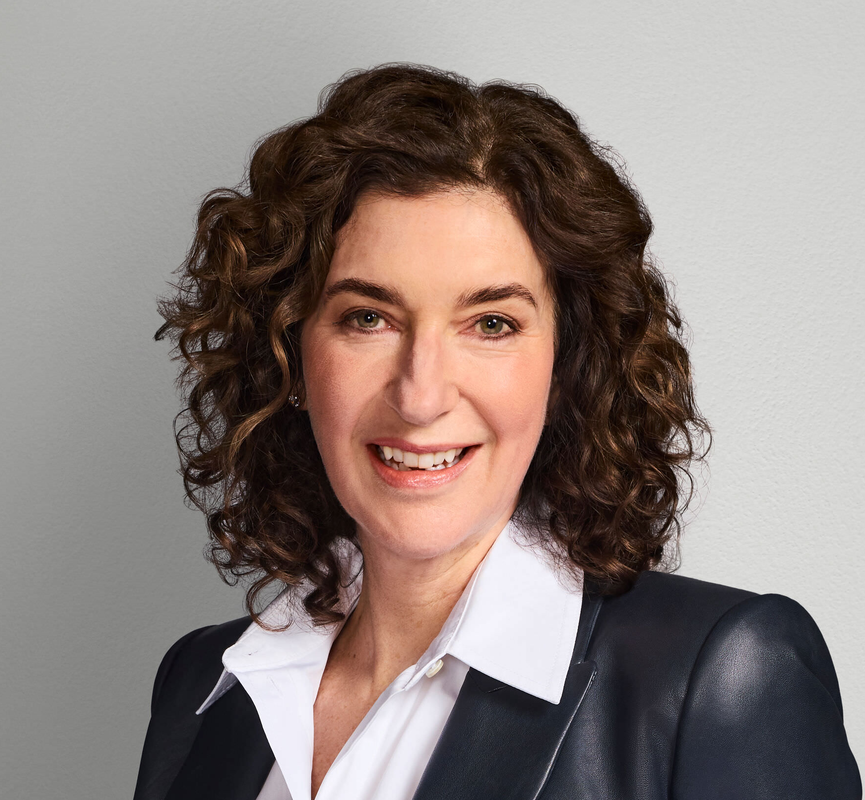 Photo of Kristen Mulholland